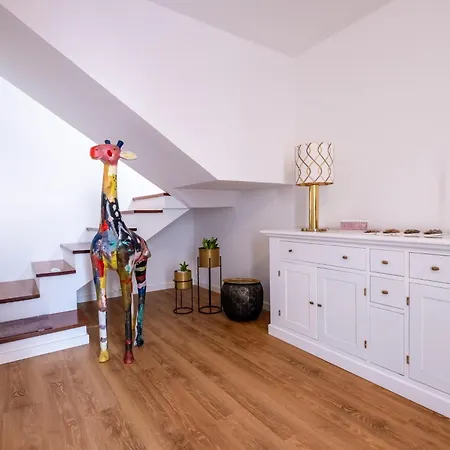 Apartman A Casa Da Girafa *